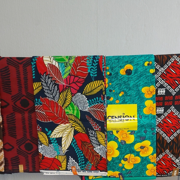 High quality 100% Africa print cotton fabric. Each Africa - Picture 4 of 16